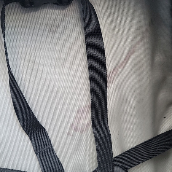 Osprey convertible weeled duffel - Picture 7 of 12